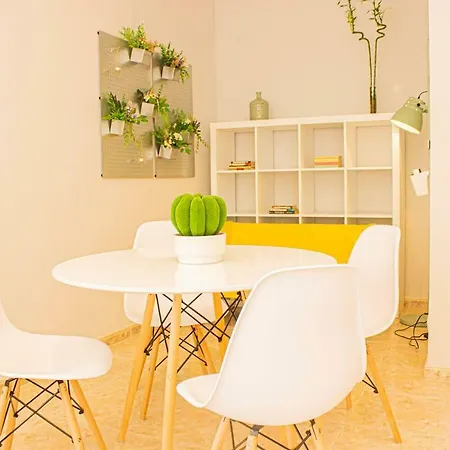Daire Lemon House *